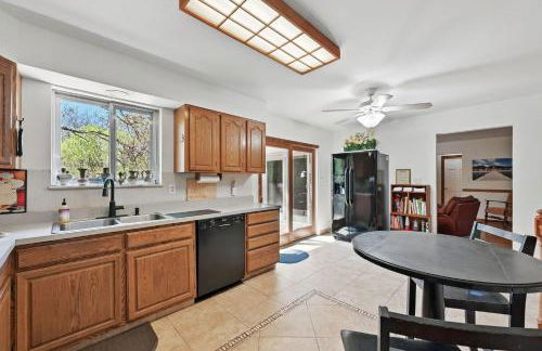 Lake Saint Louis Family Friendly Lakefront Retreat - Foto 29