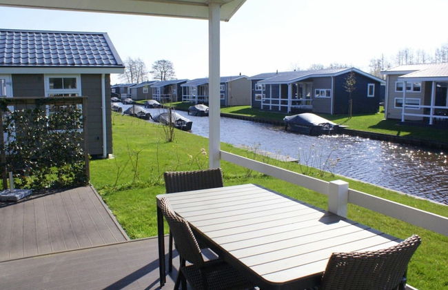 Lakeside Cottage With Boat - Photo 13