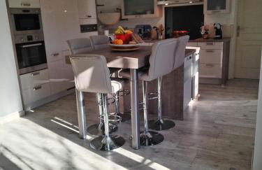 Maison avec jacuzzi 2ch 2sdb - Photo 9