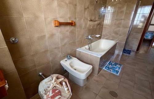 Casa Onda Blu - Lake View Flat, 4 mins from beach with parking! - Foto 19