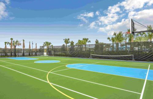 Luxury 8BR Villa with Pool, Spa, Theater & Game Room near Disney - Foto 64