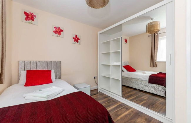 Large 5BR Home in Bedford Ideal for big Groups - Foto 9