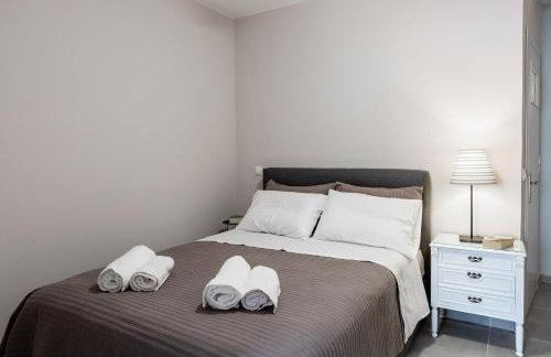 Aroma Accommodations - Photo 11