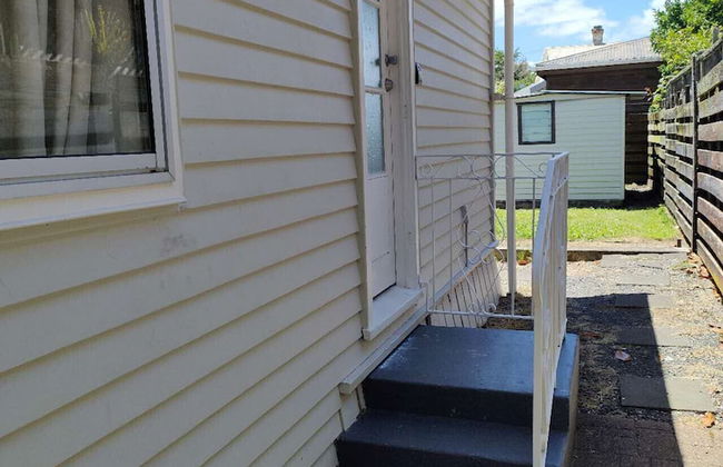 Small 2 bedroom flat 7a Rangiatea Road - Foto 11