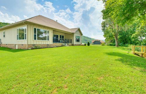 Flippin Home with Deck and Grill Steps to White River - Foto 30