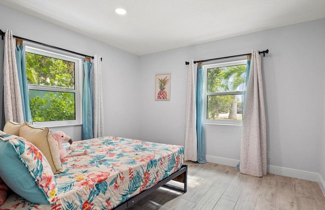 Ocean Drive Villas- Unit A - Photo 3