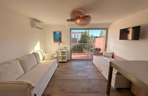 Le Petit Bleu Studio - Boulouris - Foto 2