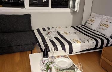 Charming Studio with Eiffel View - Foto 1