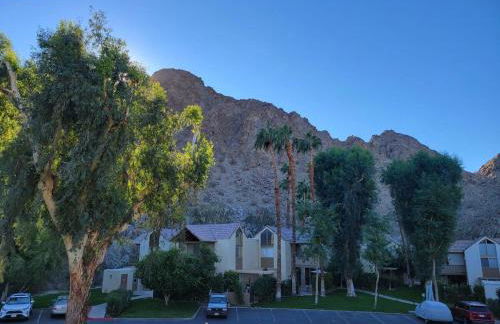 Peaceful Desert Retreat Mountain View Studio Condo Indian Wells - Foto 2