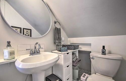 On-Site Pond Spacious Family Home in Jefferson! - Foto 34