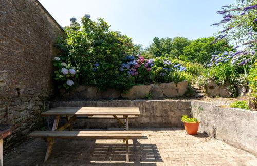 Modern holiday home in Plouhinec - Photo 30