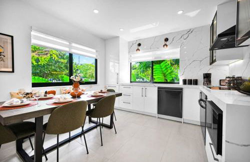 Stylish Modern Home near Wynwood & Design District - Foto 9