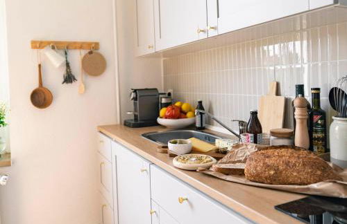 Maximi Apartments by Rosini - gegenüber Dom & nahe Schloss Merseburg, ideal für Geschäftsreisende, Familien & Longstay - Foto 16