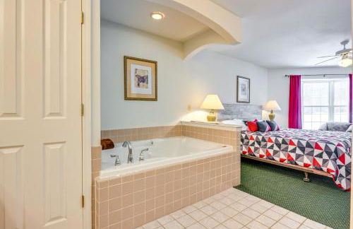 Community Pool and Hot Tub Pigeon Condo Near Beach - Photo 20