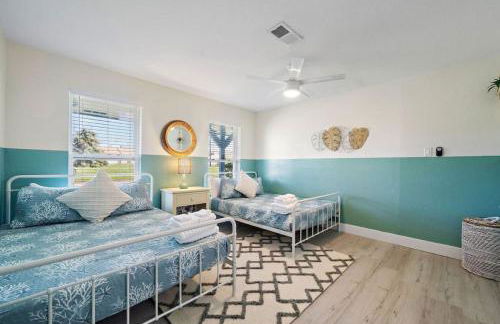 Family home with private pool and game room close to the beach - Foto 30