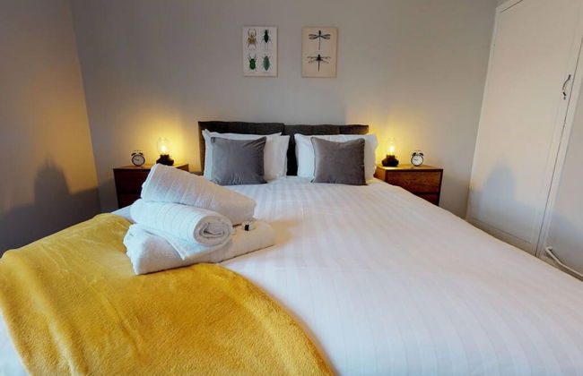 Stayzo 2BR House Accommodation in Peterborough - Foto 9