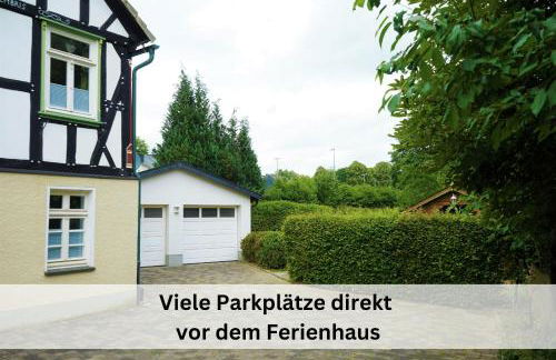 Ferienhaus Pape - 300m2, 17 Betten - mit großem privatem Garten, Pool, Dart, Sauna-, Grill- und Spielbereich - Ideal für Familien - Foto 41