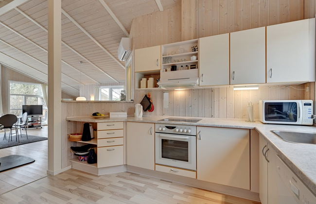 "Sitka" - 250m from the sea - Foto 13