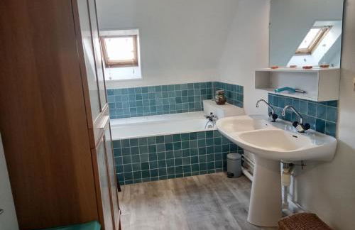 Maison en pierre accès 5 mn à pied plage - Foto 12