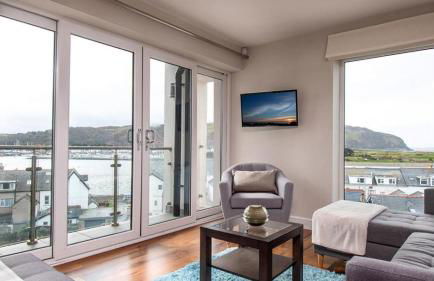 Castle Penthouse - Photo 14