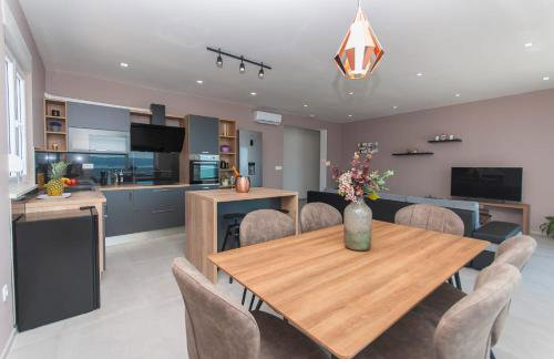 Luxury apartments and penthouse M&A Vojnovic Duće Omiš - Foto 15