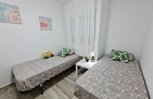 Precioso Apartamento Acondicionado al Lado del MAR - Photo 14