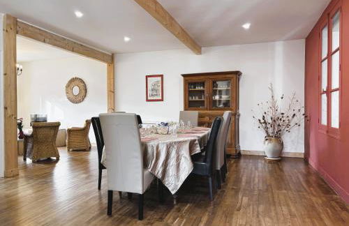 Grand Gîte Vivonne 8 personnes, Terrasse, Confort, babyfoot - Foto 4