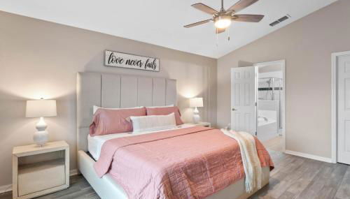 Family Retreat w/ Pool & Foosball, 8.5mi to Disney! - Foto 4