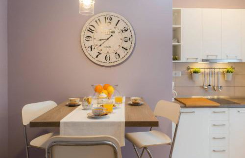 Zlatin Dvor - apartments for 3, terrace, Trogir center, beach at 5-min, BIKE friendly - Foto 46