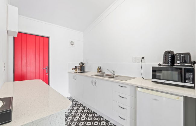 Orewa Beachcomber - Photo 41