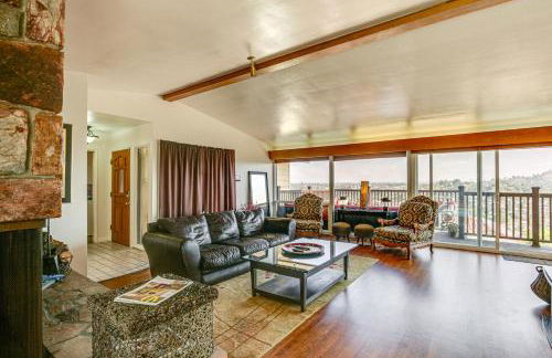 Mt Nebo Oasis in La Mesa with Wraparound Deck - Foto 4