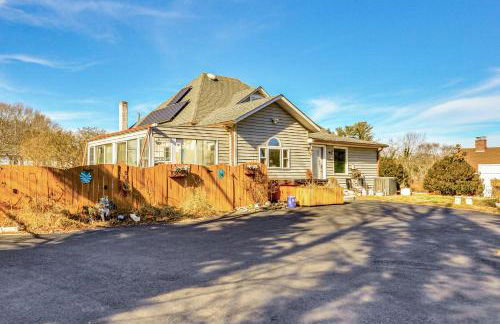 Storybook Craftsman Home with Private Hot Tub! - Foto 27