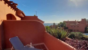 APARTAMENTO DUPLEX con piscinas y MARAVILLOSAS VISTAS AL MAR - Photo 5