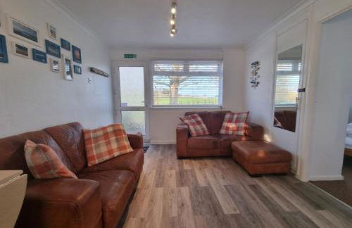 Crows Nest - Photo 2