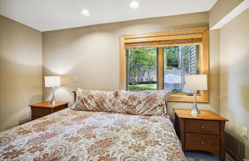 Amazing view, location, ski back trails, sports center, pool Highridge B4 Highridge - Foto 13