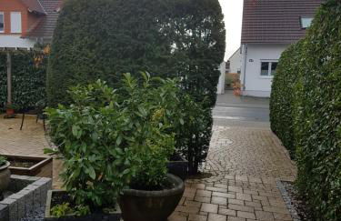 schöne Wohnung in Bad Nauheim, nahe Frankfurt - Photo 1