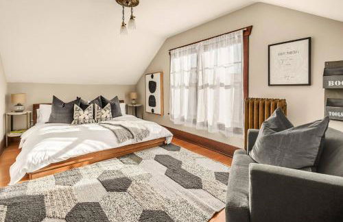 Refined Seattle Craftsman - Perfect Family Retreat near Parks, Zoo & UW - Foto 14