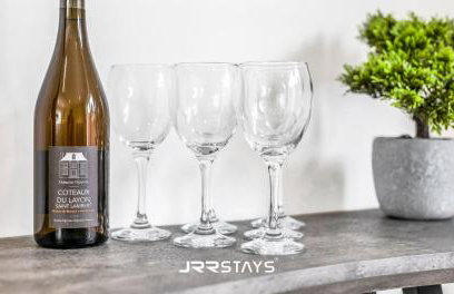 Dudley - Stylish 3 Bedroom Sleeps 6 Wi-Fi - JRR Stays - Foto 35