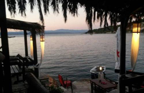 Private luxury Villa AZZURRO on Solta for up to 10 persons, free parking, very close to beach! FREE Kajak & Mountainbikes, GREAT living area & privacy! - Foto 33