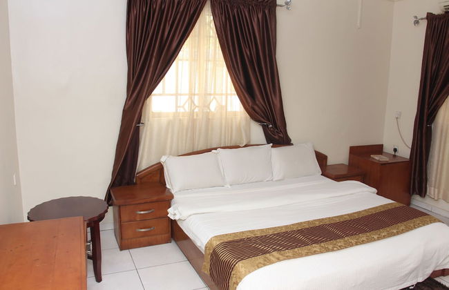 Barcelona Apartment - Photo 3