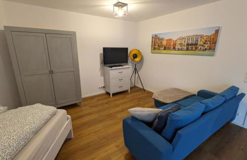 Modernes 1- Zimmer- Apartment am Fuße des Hohenstaufen - Foto 1