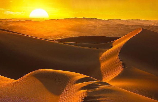 Cena romántica privada en el desierto de Abu Dhabi con cena de barbacoa caliente - Foto 1