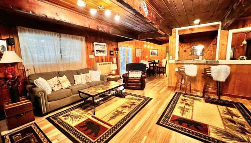 Cozy Yosemite Cabin with Hot Tub in the Pines - Foto 5