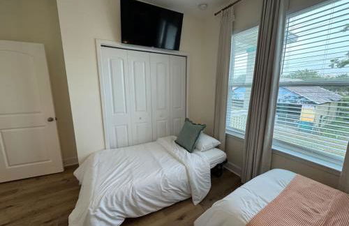 The Royal Cypress Suite Near UF Shands Downtown - Photo 74