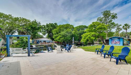 Waterfront Weeki Wachee Home with Fire Pit! - Foto 5