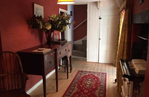 Bittles Cottage - Photo 9