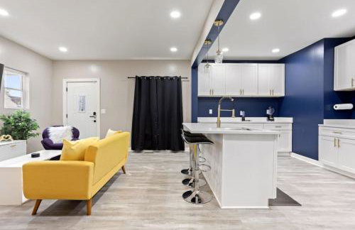 Chic Boho Retreat Near Downtown - Photo 23