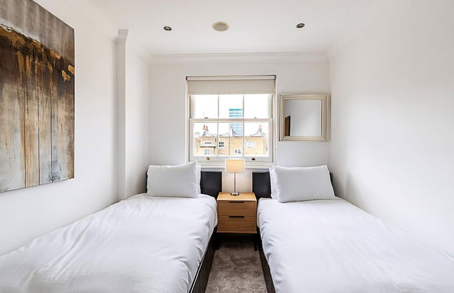 Elegant and Cosy Family Apartment in Marylebone - Photo 13