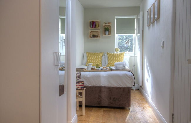 R2 Medium Studio - Photo 30