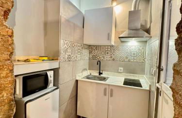 Estudio nuevo! Al lado del metro L1 L4 L5 - Foto 17